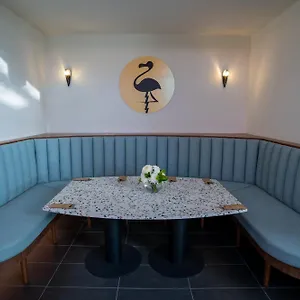 https://peninsula-hotel-motel.adelaidehotels-au.com